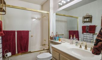 8929 Marble Dr, Las Vegas, NV 89134