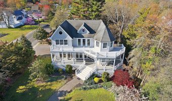 159 Harbor Inn Rd, Bayville, NJ 08721