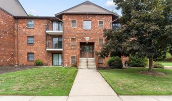 6 CHASE HALL, Dover, DE 19904