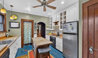 210 Lower St, Augusta, MO 63332
