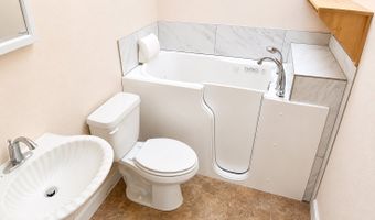 314 S HAZEL St, Brookings, OR 97415