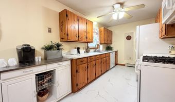 41 Wheeler Ave, Charlestown, NH 03603