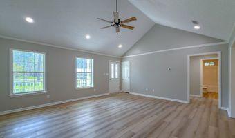 206 Riverchase Dr, Bainbridge, GA 39819