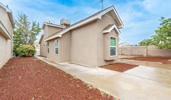 8409 GLYNVIEW Ct NW, Albuquerque, NM 87120