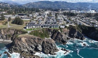 1305 MOORE St 402, Brookings, OR 97415