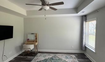711 Burbrook Ln, Boiling Springs, SC 29316