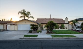 949 S Peregrine Pl, Anaheim, CA 92806