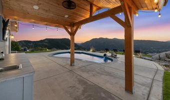 2227 Alpine Trail Pl, Alpine, CA 91901
