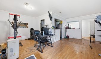 50 Greenhouse Rd 41D, Bridgeport, CT 06606
