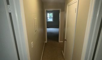 239 Old Farms Rd APT 18B, Avon, CT 06001