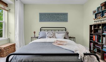 59 Nautilus Dr, Barnegat, NJ 08005