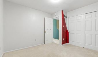 208 Kylewood Ct, Ballwin, MO 63021