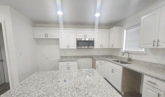 902 Lockett Station Rd, Albany, GA 31707