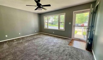 121 H Ave W, Albia, IA 52531