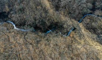 652 Nd St, Albia, IA 52531