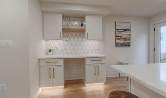 3107 MOSBY St, Alexandria, VA 22305