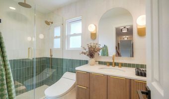 2708 York Rd, Carlsbad, CA 92010