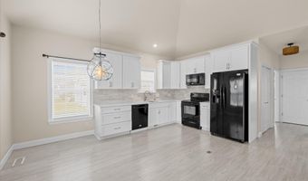 31010 OAK LEAF Dr, Lewes, DE 19958