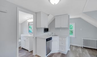 121 E Browning Rd, Bellmawr, NJ 08031