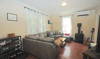 124 Palm St, Bangor, ME 04401