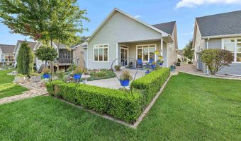 1860 N MARGARET St, Appleton, WI 54913