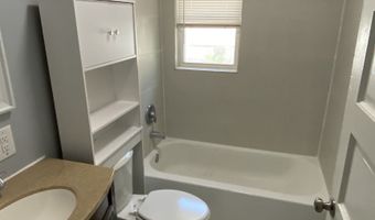 2038 Ohio Ave, Anderson, IN 46016