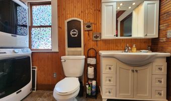 716 Woodworth Ave, Alma, MI 48801
