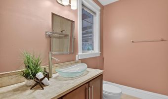 9715 SINGLETON Dr, Bethesda, MD 20817