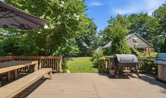 110 STEWART Ave, Alexandria, VA 22301