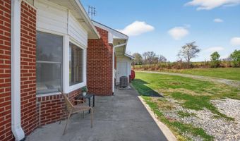 2412 Lynch Mill Rd, Altavista, VA 24517