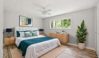 10607 KENILWORTH Ave K-202, Bethesda, MD 20814