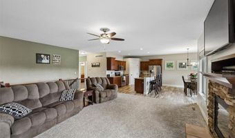1616 SE Coralberry Dr, Ankeny, IA 50021