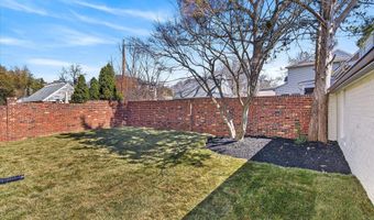 1607 N GLEBE Rd, Arlington, VA 22207