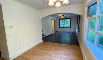 106 S Belfast Ave, Augusta, ME 04330