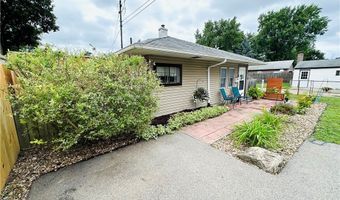 250 N Edgehill Ave, Austintown, OH 44515