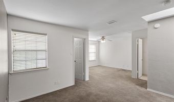 4130 Proton Dr 6D, Addison, TX 75001