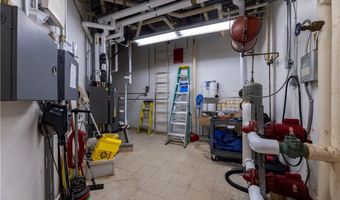 360 Kingstown Rd, Narragansett, RI 02882