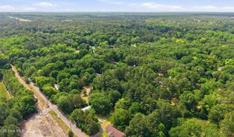 208 Blue St, Aberdeen, NC 28315