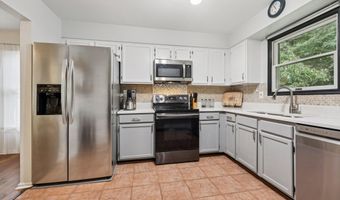 14219 PLEASANT VIEW Dr, Bowie, MD 20720