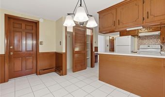 2 High Ridge Dr, Cumberland, RI 02864