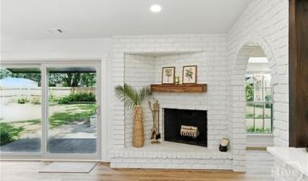 6 Spanish Moss Ct, Savannah, GA 31419