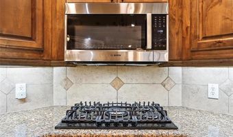 301 Post View Dr, Aledo, TX 76008