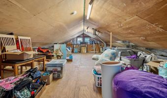 3536 N DICKERSON St, Arlington, VA 22207