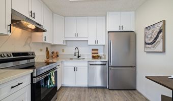 2754 Kuilei St 1405, Honolulu, HI 96826