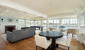 60 Island View Ave, Branford, CT 06405