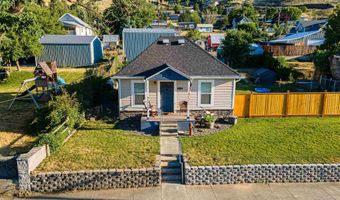 814 2nd St, Asotin, WA 99402