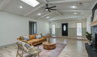 5701 75th St, Lubbock, TX 79424