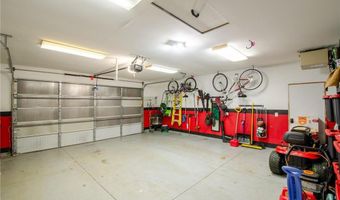 608 School St, Anoka, MN 55303
