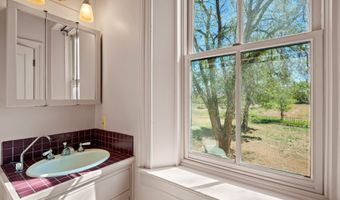 50 Private Drive 1706 A, Abiquiu, NM 87510