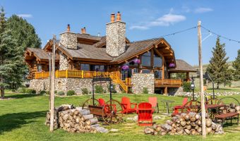 30 VISTA Rd, Cora, WY 82925